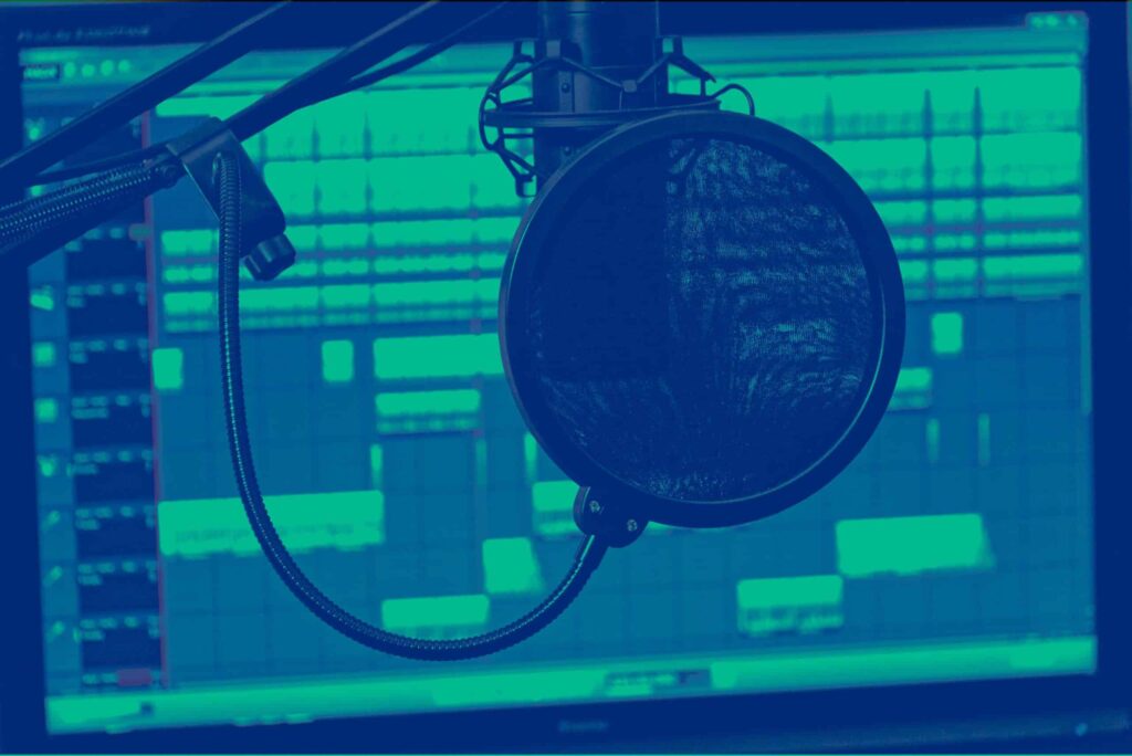 🔊 ¿Por qué tienes que crear tu propio podcast?
